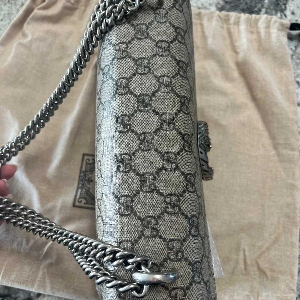 Gucci small Dionysus in tan canvas - Picture 6 of 10